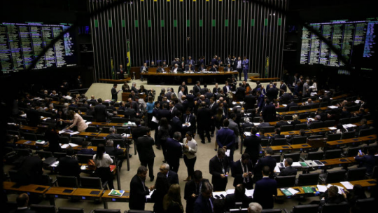 Governo desbloqueia R$ 8,3 bilhões do Orçamento para órgãos e ministérios