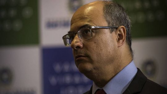 Witzel plagiou seis autores em dissertação de mestrado, diz site