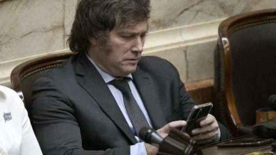Argentina: Senado rejeita “decretaço” econômico de Javier Milei